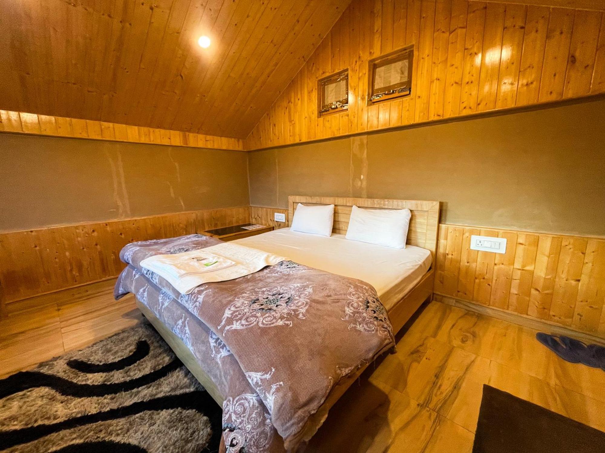 Singing Woods Kutla Hotel Kullu Ngoại thất bức ảnh